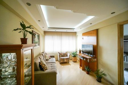 Apartamento à venda com 65m², 2 quartos e 1 vagaSala