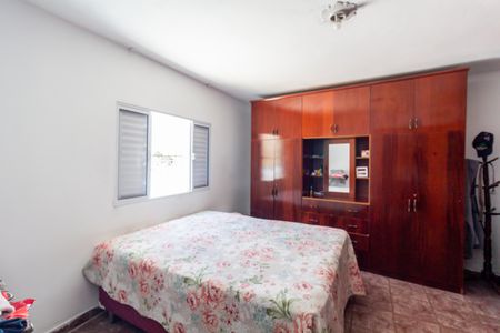 Casa à venda com 100m², 3 quartos e 3 vagas Casa à venda com 100m², 3 quartos e 3 vagasQuarto 3