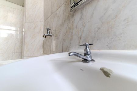 Studio para alugar com 30m², 1 quarto e sem vaga Studio para alugar com 30m², 1 quarto e sem vagaBanheiro