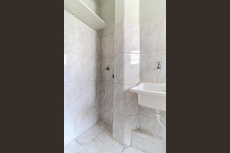 Studio para alugar com 30m², 1 quarto e sem vaga Studio para alugar com 30m², 1 quarto e sem vagaBanheiro