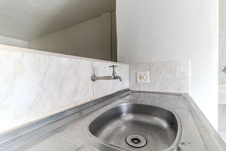 Studio para alugar com 30m², 1 quarto e sem vaga Studio para alugar com 30m², 1 quarto e sem vagaCozinha