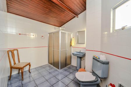 Casa à venda com 189m², 4 quartos e 1 vaga Casa à venda com 189m², 4 quartos e 1 vagaBanheiro 2