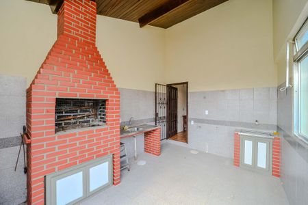 Casa à venda com 189m², 4 quartos e 1 vaga Casa à venda com 189m², 4 quartos e 1 vagaÁrea de Serviço