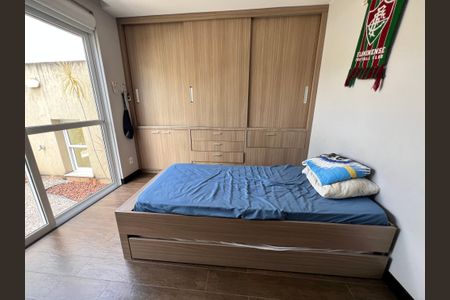 Casa de condomínio à venda com 210m², 3 quartos e 2 vagasQuarto 01