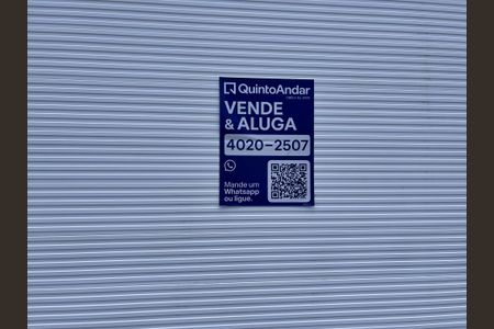 Casa de condomínio à venda com 210m², 3 quartos e 2 vagasPlaca