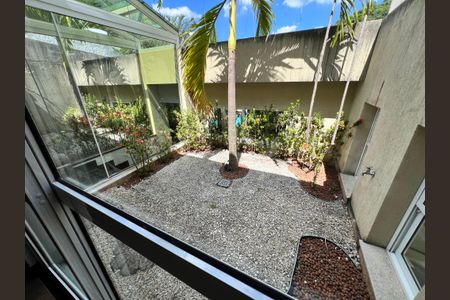 Casa de condomínio à venda com 210m², 3 quartos e 2 vagasQuarto 01