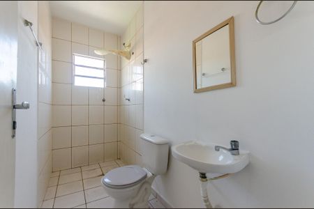 Casa para alugar com 50m², 1 quarto e sem vaga Casa para alugar com 50m², 1 quarto e sem vagaBanheiro