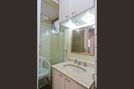 Apartamento à venda com 77m², 3 quartos e 1 vaga Apartamento à venda com 77m², 3 quartos e 1 vagaBanheiro