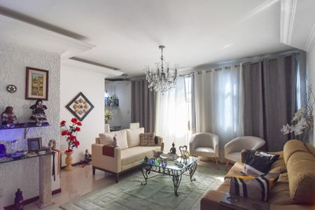 Apartamento para alugar com 183m², 3 quartos e 1 vaga Apartamento para alugar com 183m², 3 quartos e 1 vagaSala