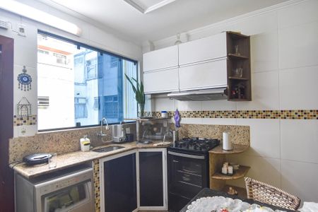 Apartamento para alugar com 183m², 3 quartos e 1 vaga Apartamento para alugar com 183m², 3 quartos e 1 vagaCozinha