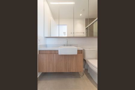 Apartamento para alugar com 78m², 1 quarto e 2 vagas Apartamento para alugar com 78m², 1 quarto e 2 vagasBanheiro da Suíte