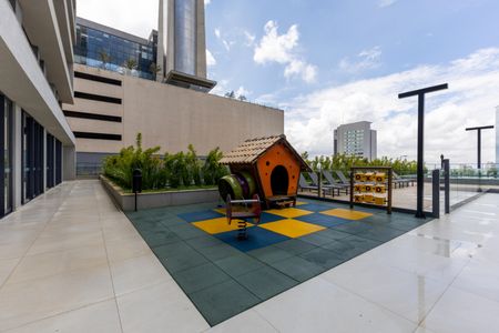 Apartamento para alugar com 67m², 2 quartos e 2 vagasÁrea comum - Playground