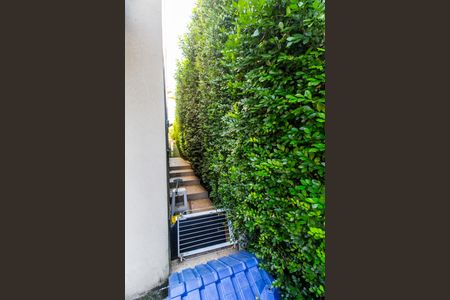 Casa de condomínio à venda com 488m², 4 quartos e 5 vagas Casa de condomínio à venda com 488m², 4 quartos e 5 vagasCorredor