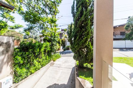 Casa de condomínio à venda com 488m², 4 quartos e 5 vagas Casa de condomínio à venda com 488m², 4 quartos e 5 vagasVista da Sala