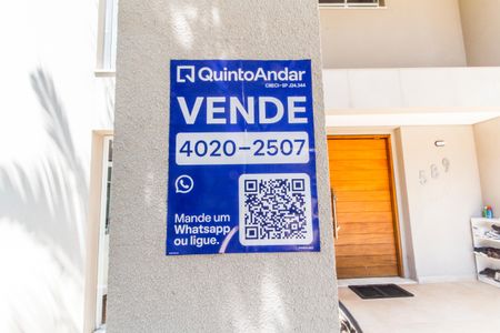 Casa de condomínio à venda com 488m², 4 quartos e 5 vagas Casa de condomínio à venda com 488m², 4 quartos e 5 vagasPlaca