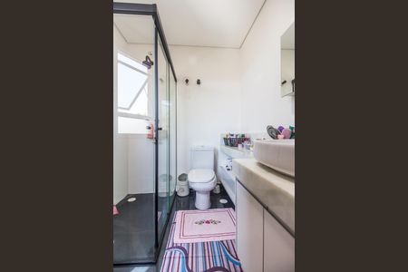 Casa de condomínio à venda com 488m², 4 quartos e 5 vagas Casa de condomínio à venda com 488m², 4 quartos e 5 vagasBanheiro da Suíte 2