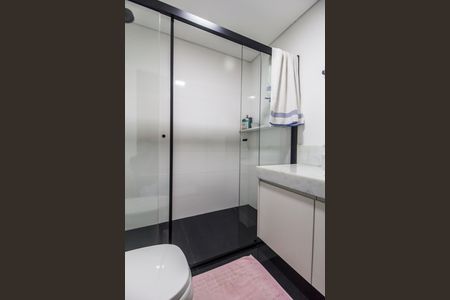 Casa de condomínio à venda com 488m², 4 quartos e 5 vagas Casa de condomínio à venda com 488m², 4 quartos e 5 vagasBanheiro da Suíte 4