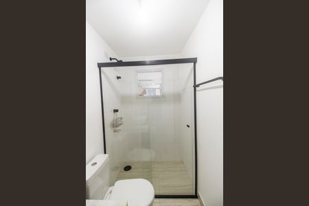 Casa de condomínio à venda com 488m², 4 quartos e 5 vagas Casa de condomínio à venda com 488m², 4 quartos e 5 vagasBanheiro