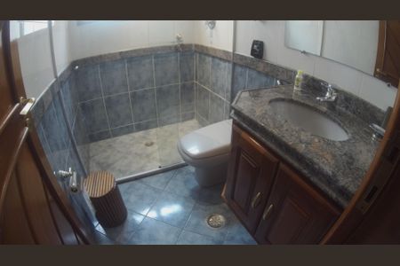 Casa à venda com 652m², 5 quartos e 5 vagasSuíte