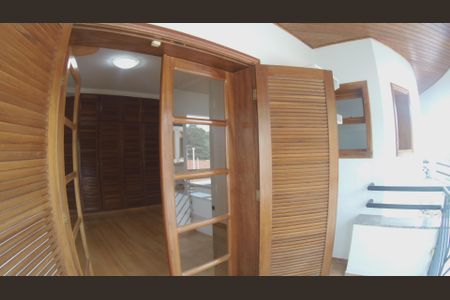 Casa à venda com 652m², 5 quartos e 5 vagasSacada