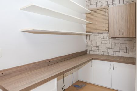 Apartamento à venda com 127m², 3 quartos e 2 vagasEscritório