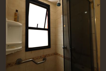 Apartamento à venda com 74m², 3 quartos e 2 vagasBanheiro da Suíte