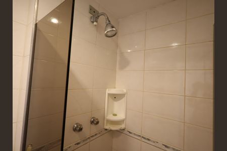 Apartamento à venda com 74m², 3 quartos e 2 vagasBanheiro
