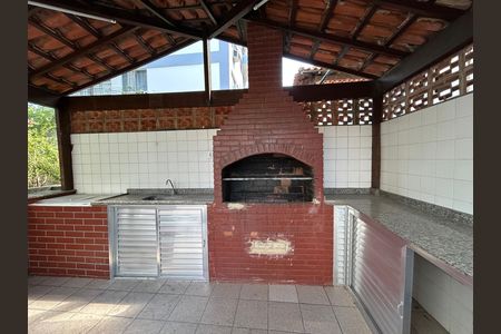 Apartamento para alugar com 65m², 2 quartos e 1 vagaÁrea comum - Churrasqueira