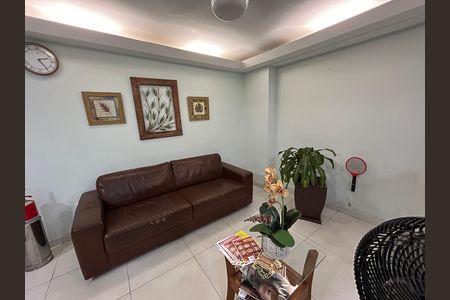 Apartamento para alugar com 65m², 2 quartos e 1 vagaHall de entrada