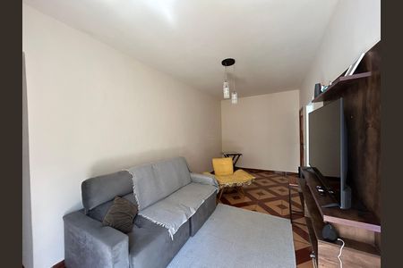 Apartamento para alugar com 65m², 2 quartos e 1 vagaSala