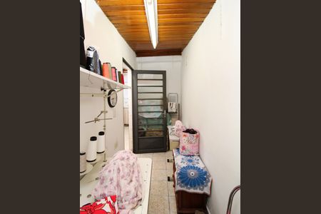 Casa à venda com 107m², 2 quartos e sem vagaEscritório