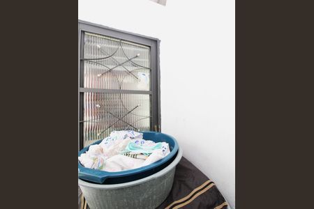 Casa à venda com 107m², 2 quartos e sem vagaÁrea de Serviço