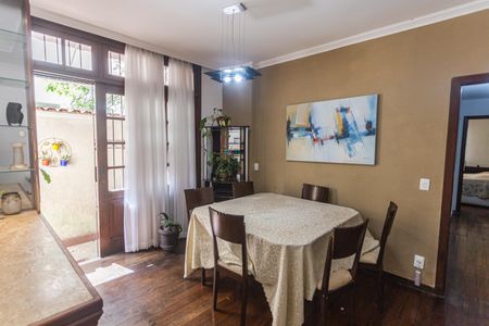 Apartamento à venda com 185m², 4 quartos e 2 vagasCopa