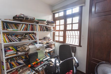 Apartamento à venda com 185m², 4 quartos e 2 vagasQuarto 4