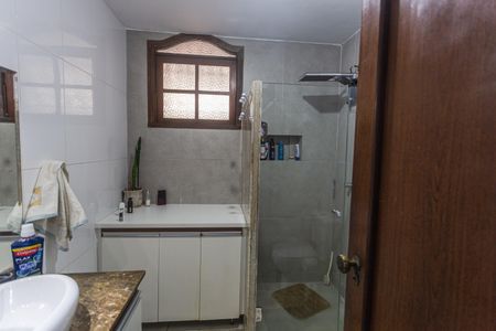 Apartamento à venda com 185m², 4 quartos e 2 vagasBanheiro Social