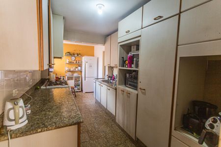 Apartamento à venda com 185m², 4 quartos e 2 vagasCozinha