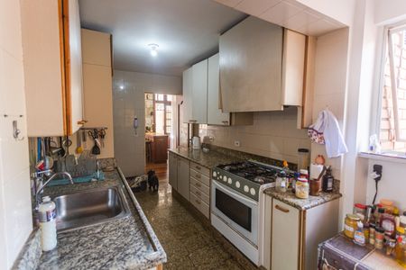 Apartamento à venda com 185m², 4 quartos e 2 vagasCozinha