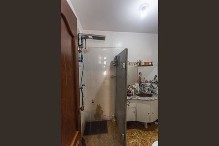 Apartamento à venda com 185m², 4 quartos e 2 vagasBanheiro da Suíte