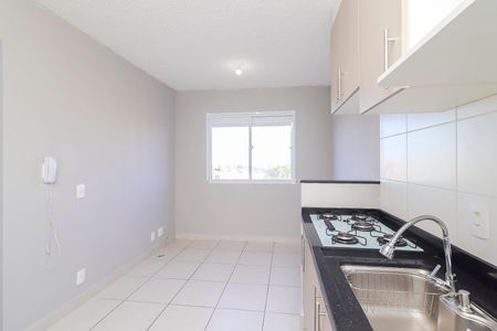 Sala/Cozinha de apartamento para alugar com 2 quartos, 32m² em Fazenda Aricanduva, São Paulo