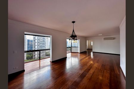 Apartamento à venda com 227m², 3 quartos e 3 vagasSala