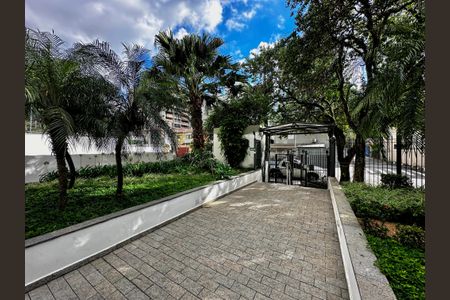 Apartamento à venda com 227m², 3 quartos e 3 vagasEntrada