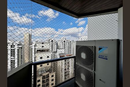 Apartamento à venda com 227m², 3 quartos e 3 vagasSacada Suíte 1