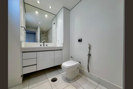 Apartamento à venda com 227m², 3 quartos e 3 vagasBanheiro Suíte 2