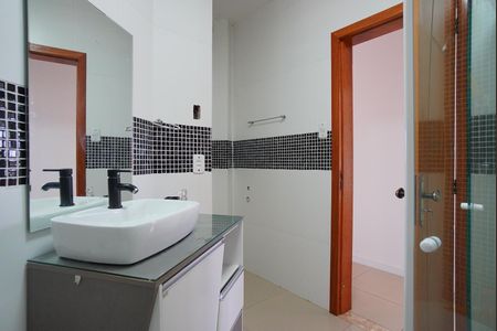 Apartamento à venda com 141m², 3 quartos e sem vagaBanheiro Corredor