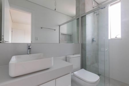 Apartamento à venda com 66m², 2 quartos e 2 vagasBanheiro