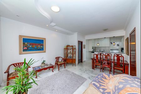 Apartamento à venda com 127m², 4 quartos e 2 vagasSala