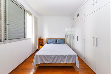 Apartamento à venda com 127m², 4 quartos e 2 vagasSuíte