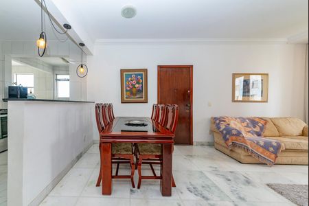 Apartamento à venda com 127m², 4 quartos e 2 vagasSala