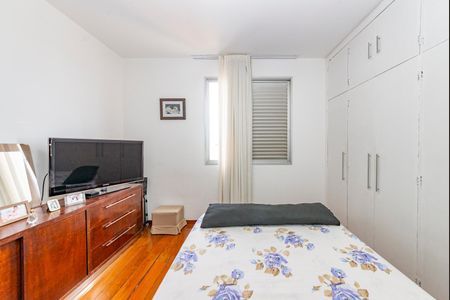 Apartamento à venda com 127m², 4 quartos e 2 vagasQuarto 2