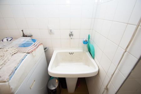 Apartamento para alugar com 142m², 3 quartos e 1 vaga Apartamento para alugar com 142m², 3 quartos e 1 vagaLavanderia